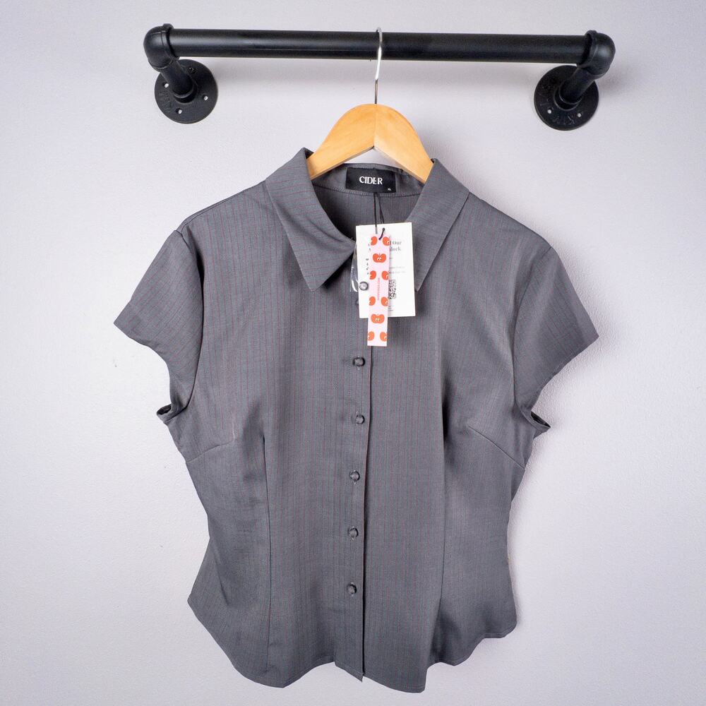 Cider Grey Pinstripe Top Office Siren Corp Goth Cap Sleeve Button Up Top NWT XL